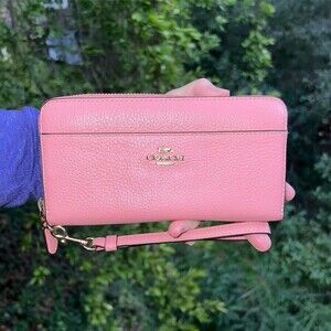 COACH Women's Zip-Around Wallet Wristlet Pink Pebble Leather w Gold Hardware